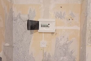 Тимофеев Евгений Петрович — Монтаж и сборка нового электрощита на пять автоматов в однокомнатной квартире(панельный дом) — Портфолио №6
