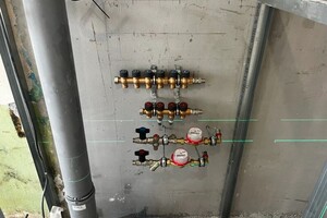 Зоткин Александр Михайлович — Сборка коллекторного узла , с последующей прокладкой труб к потребителям в санузле и кухне — Портфолио №5