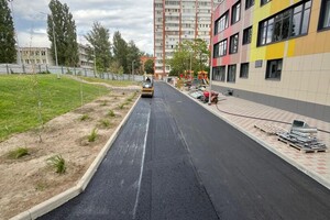 Алексанян Фёдор Левонович — Процесс уплотнения асфальта — Портфолио №3