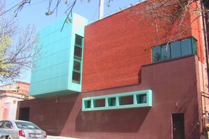 Архитектор Красножонов Юрий Николаевич — Здание частной художественной галереи на 16-линии в г.Ростове-на-Дону — Портфолио №7