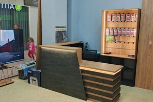 Барсуков Александр Михайлович — Изготовление ресепшен в магазин электронной техники — Портфолио №101