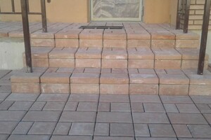 Батурдинов Роман Геннадьевич — Ступени из брусчатки,с встроенным трапом — Портфолио №51