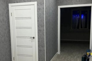 Давцян Давид Давидович — Поклейка обоев и установка пластиковых плинтусов — Портфолио №4