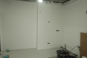 Дубов Руслан Владимирович — Оштукатуривание стен + шпатлевка Q-4 под тонкие обои. — Портфолио №13