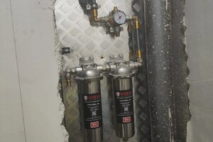 Дубов Руслан Владимирович — Установка система протечки воды+ редуктор давления +колбы для фильтрации воды на щит. — Портфолио №15