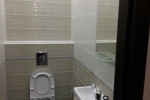 Гагуа Сослан Роландиевич — Санузел. Встроенный унитаз — Портфолио №51