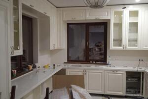 Глушко Вячеслав Викторович — Монтаж кухни и столешницы из кварцевого агломерата — Портфолио №3