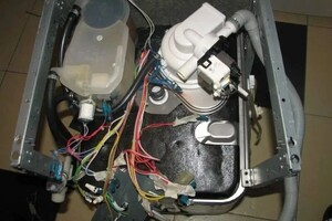 Гриценко Артём Олегович — Ремон и обслуживание посудомоечных машин — Портфолио №6