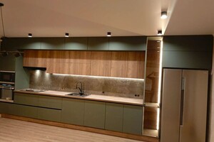 Гуро Александр Геннадьевич — Кухня, фасады МДФ под плёнкой ПВХ и пластик — Портфолио №104