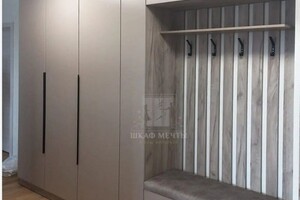 Гуро Александр Геннадьевич — Шкаф, двери из ЛДСП — Портфолио №107