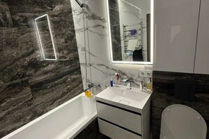 Гянджумян Папик Беняминович — Санузел под ключ, плитка керамогранит 120х60. Ванна акриловая. Инсталляция — Портфолио №2