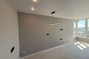 Юдин Владислав Владимирович — Подгттгвка стен и поклейка обоев в ЖК ГОРОД У РЕКИ — Портфолио №12