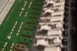 Юрлов Алексей Игорьевич — техническое обслуживание электронного пианини — Портфолио №27