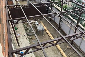 Мильке Виктор Тимофеевич — Сварка кострукцыи навеса — Портфолио №4