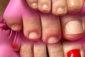 Никифорова Оксана Андреевна — Педикюр — Портфолио №10