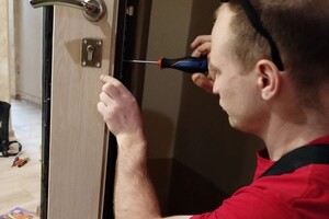 Попов Александр Алексеевич — Полная замена корпуса замка и замочного механизма — Портфолио №10