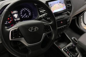 Седов Евгений Артурович — Установка камеры заднего вида на штатную ГУ — Портфолио №1