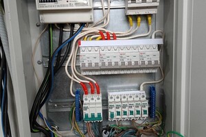 Сотник Сергей Владимирович — Сборка электрического щита. — Портфолио №13