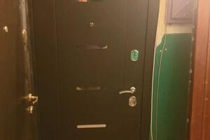 Винокуров Егор Викторович — Обрезка наличников для установки угловой, входной двери. — Портфолио №8