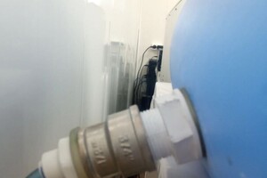 Власов Евгений Эдуардович — Установленные переходники, прокладки и трубка в системе подачи воды после устранения течи — Портфолио №3