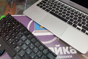 Замена залитой водой клавиатуры на на macbook air. Быстро, качественно и с гарантией. А так же восстановление после... — Фиксайка