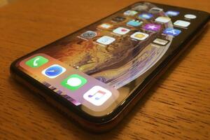 iPhone XS Max замена материнской платы — Герасимков Егор Дмитриевич