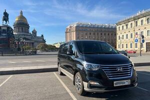 Аренда минивена с водителем по городу в Санкт-Петербурге; минивен Hyundai Grand Starex на 9 мест с водителем.; К Вашим... — Харченко Дмитрий Юрьевич