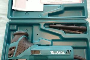 Makita 4351FCT — Пулатов Санат