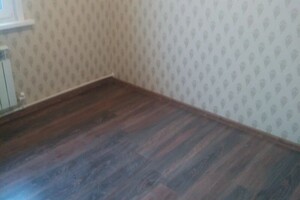 поклейка обоев , укладка ламината — Рябов Андрей Владимирович