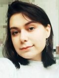 Аксёнова Диана Евгеньевна — репетитор по химии, начальной школе, русскому языку, подготовке к школе (Москва)