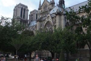 La Notre Dame, Paris — Балапанова Екатерина Олеговна