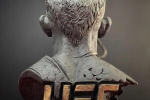 Скульптура бойца UFC Тони Фергюсона . — Чепашов Алексей Александрович