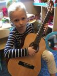 Антонина 5 лет 2-ой урок GuitarVirtualSchool — Кушниренко Александр Михайлович