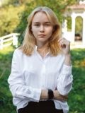 Жуйкова Полина Алексеевна — репетитор по английскому языку, русскому языку, обществознанию, истории (Москва)