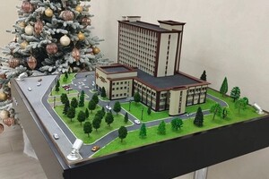 Бормотова Анна Александровна — Макет административного здания — Портфолио №12