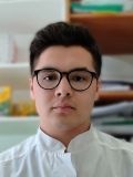 Туленгутов Рустам Серикович — репетитор по биологии, фармакологии (Пермь)
