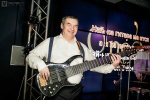 Пряжин Олег Владимирович — Уроки игры на бас гитаре — Портфолио №1