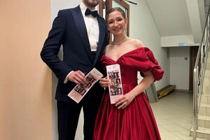 Росманова Полина Евгеньевна — С моим коллегой на концерте в БТОБ — Портфолио №29