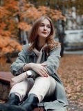 Асауленко Елизавета Андреевна — репетитор по математике, начальной школе, русскому языку (Тюмень)