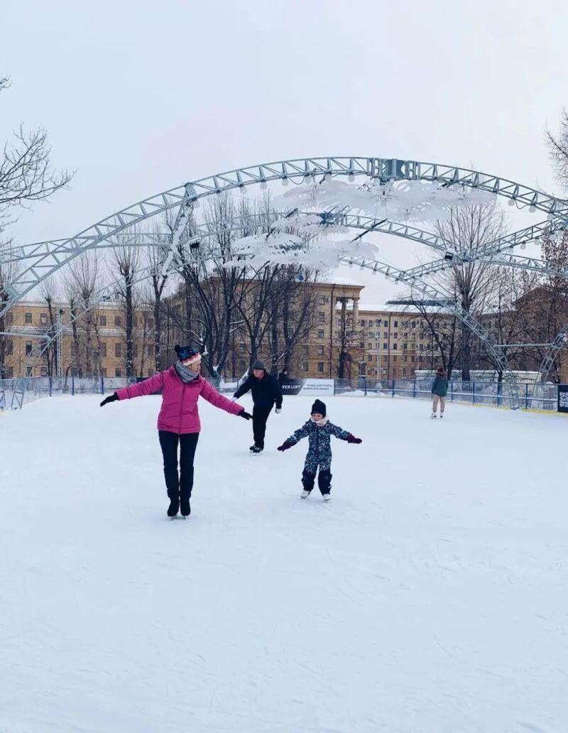 Якушенок Юлия Георгиевна (Тренер. Москва): Каток в Мега Айс в Авиапарке