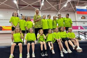 Zumba kids-это танцевальная фитнес программа для детей от 4 до 13 лет.; Здесь нет стандартов, у каждого ребёнка есть... — Папава Наталия Павловна